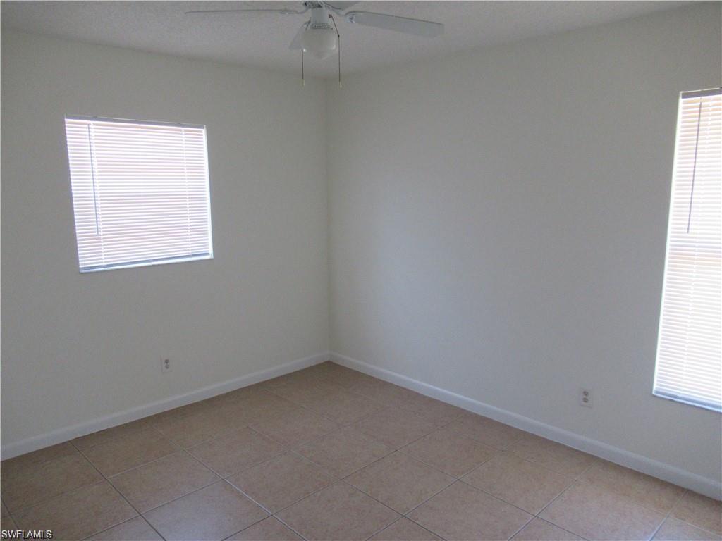 SAN CARLOS PARK - Residential