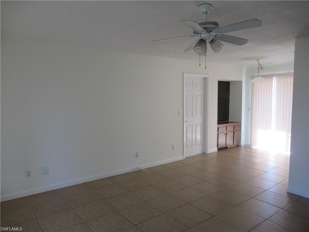 SAN CARLOS PARK - Residential