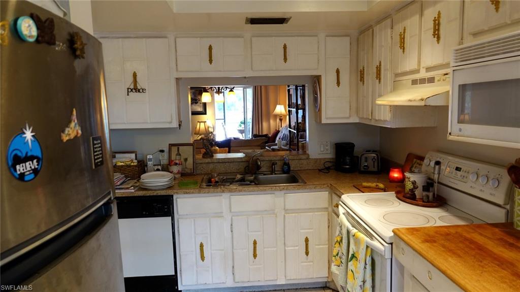 TIERRA DEL SOL CONDO UNIT - Residential