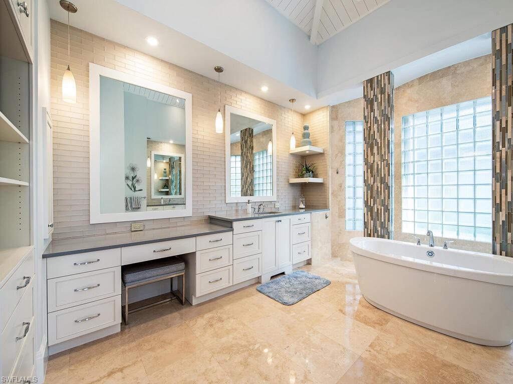 SPRING RIDGE - Residential