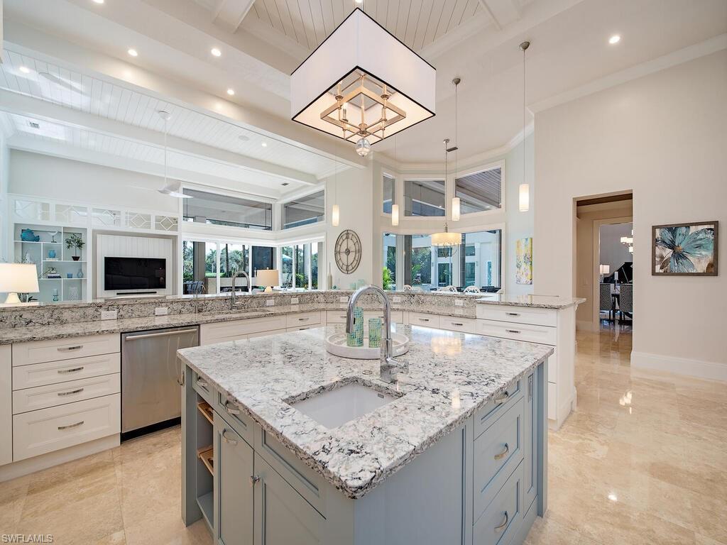 SPRING RIDGE - Residential