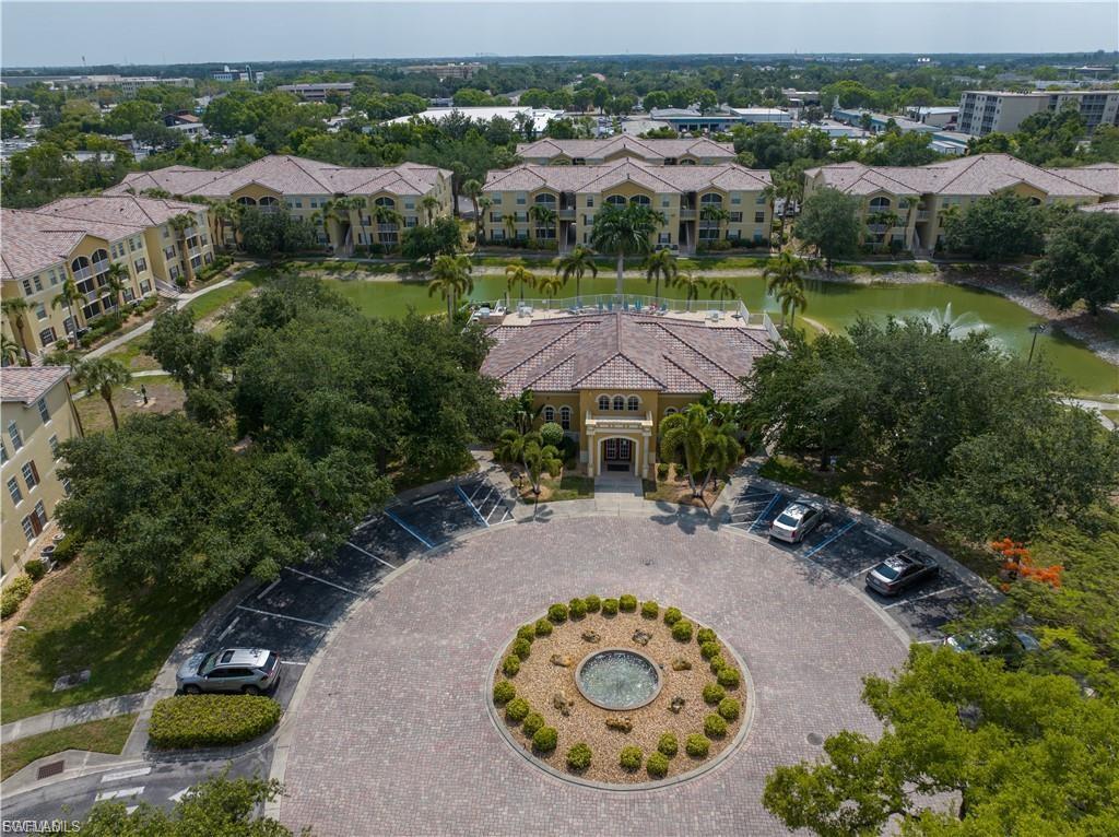 THE RESIDENCE - Residential