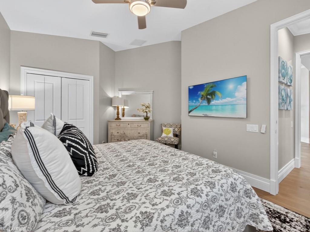 HIDEAWAY BEACH - Residential