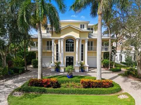 680 Waterside DR MARCO ISLAND FL 34145