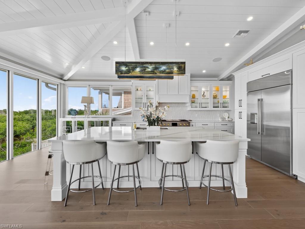 HIDEAWAY BEACH - Residential