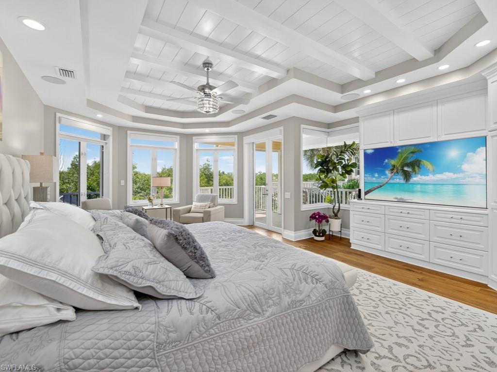 HIDEAWAY BEACH - Residential