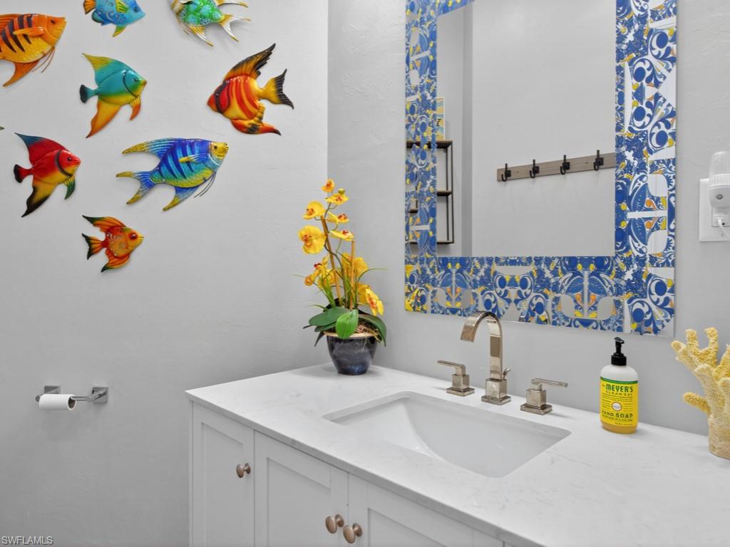 HIDEAWAY BEACH - Residential