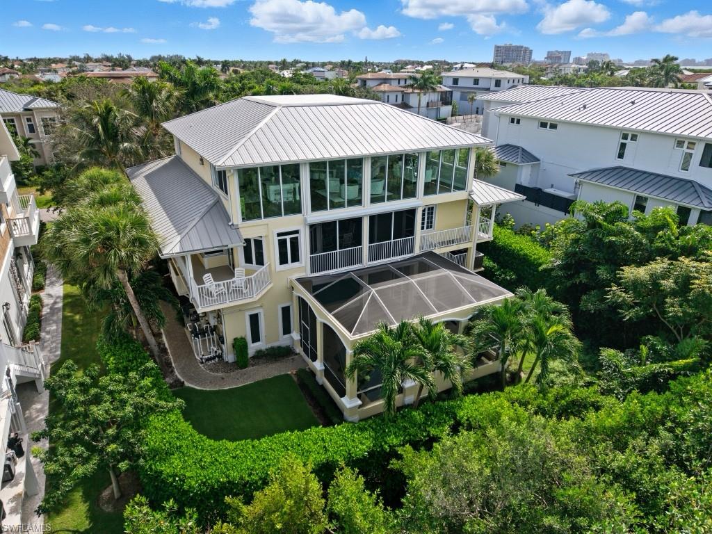 HIDEAWAY BEACH - Residential