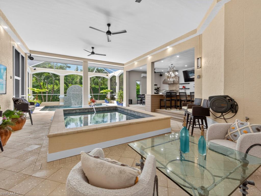 HIDEAWAY BEACH - Residential