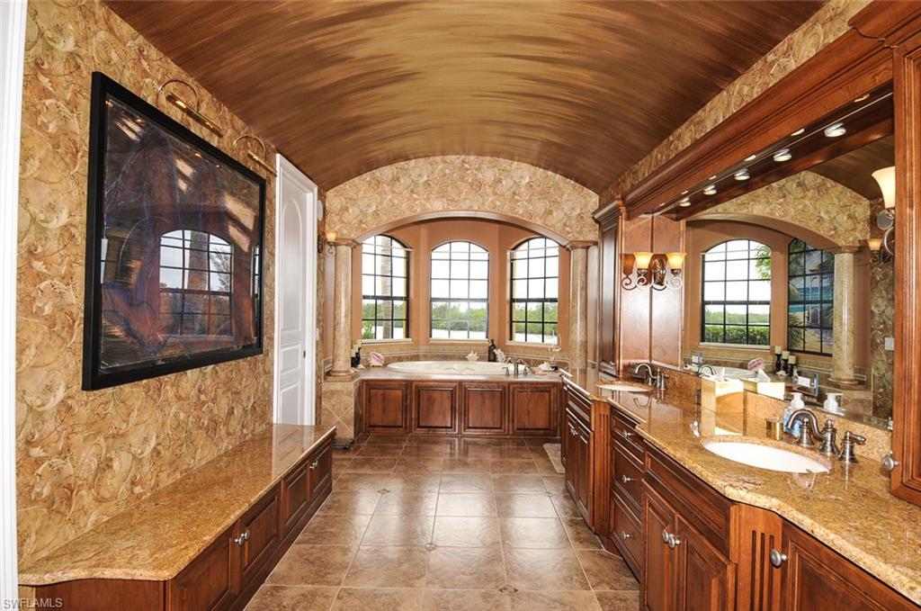 WEST CAPE ESTATES - Residential