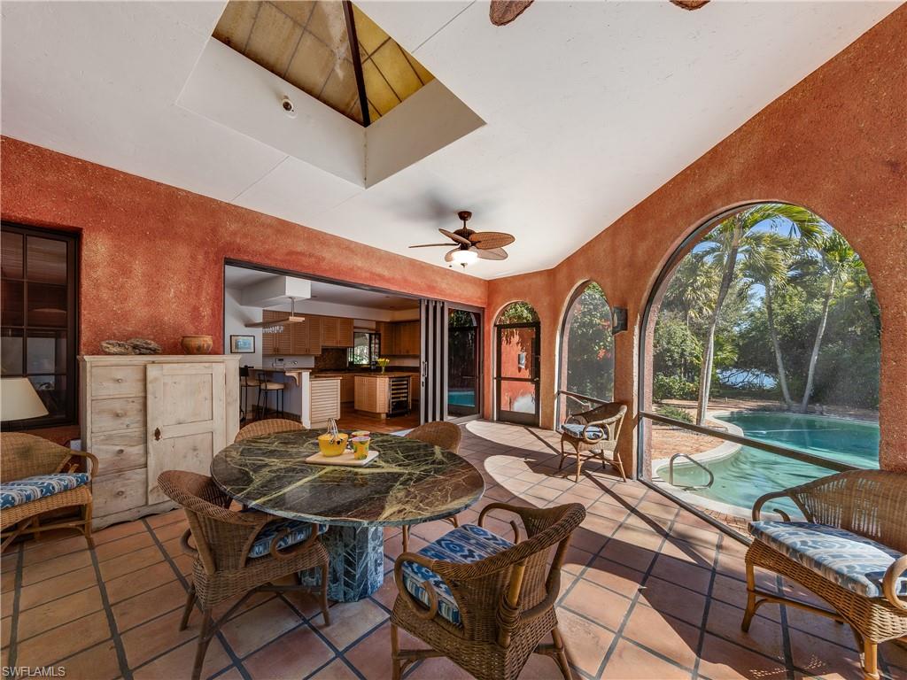 DICKEYS JOHN R SUBD - Residential