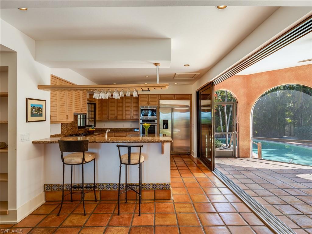 DICKEYS JOHN R SUBD - Residential