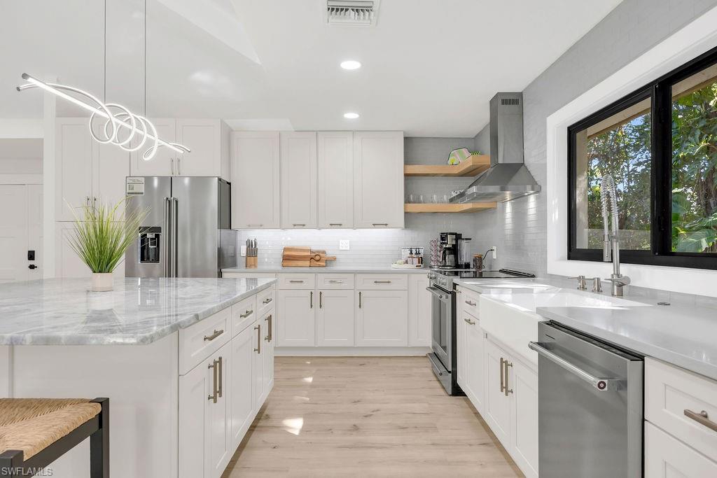 GOLDEN GATE ESTATES - Residential