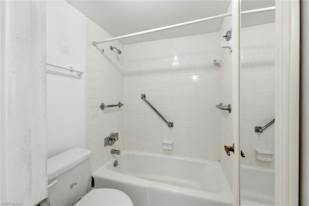 FOREST LAKES - Residential