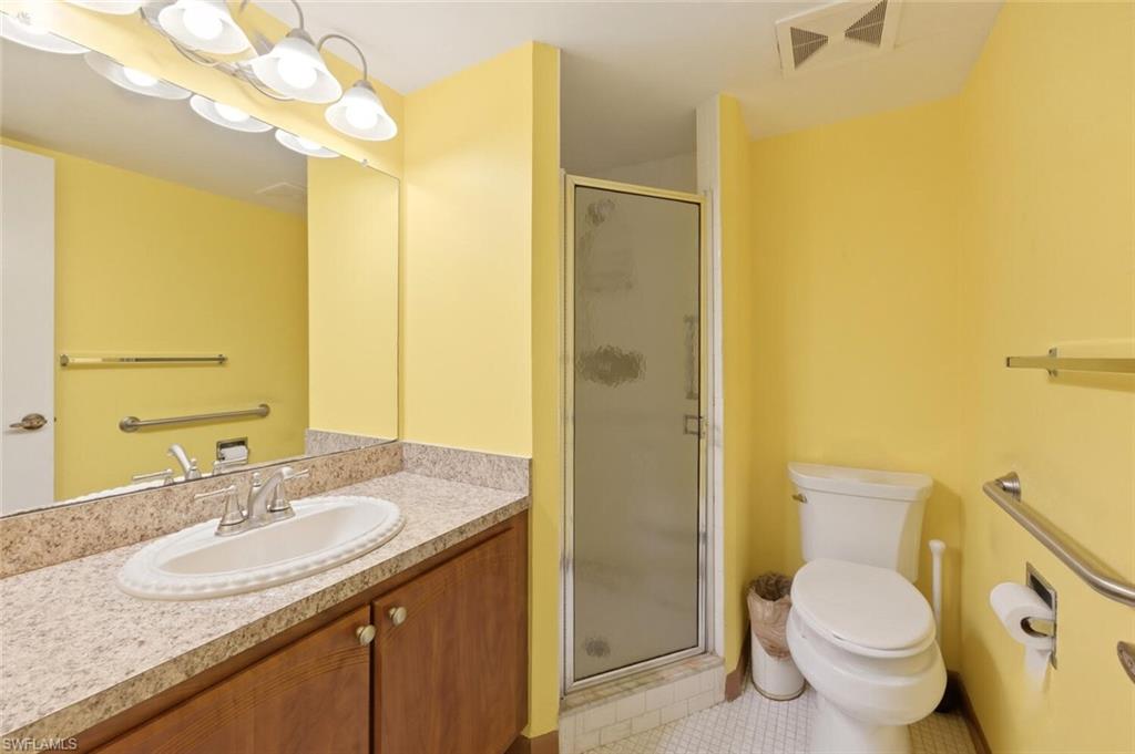 FOREST LAKES - Residential