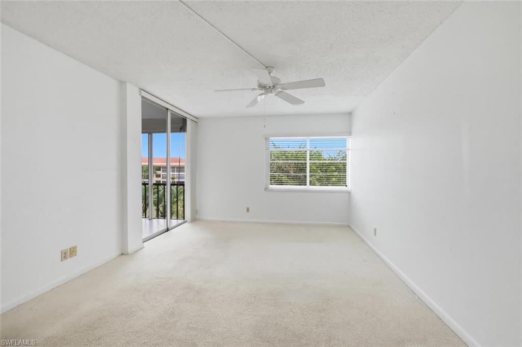 FOREST LAKES - Residential