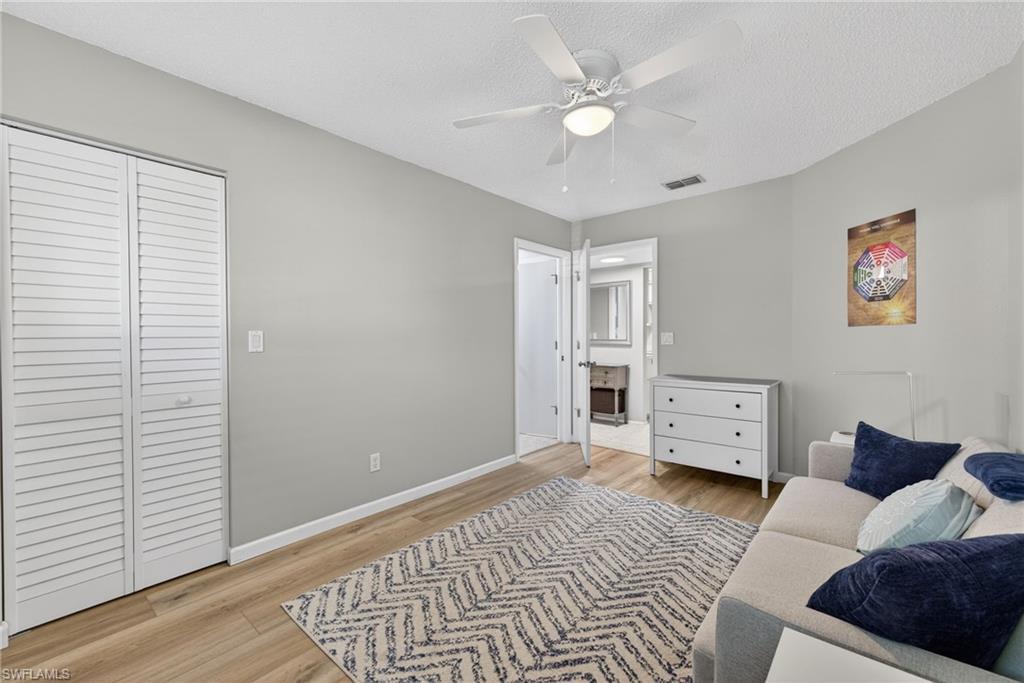 SUMMERLIN WOODS - Residential