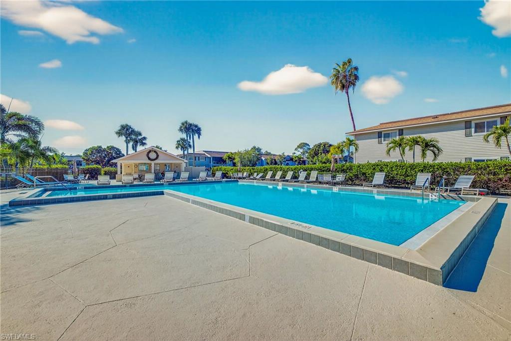 SUMMERLIN WOODS - Residential