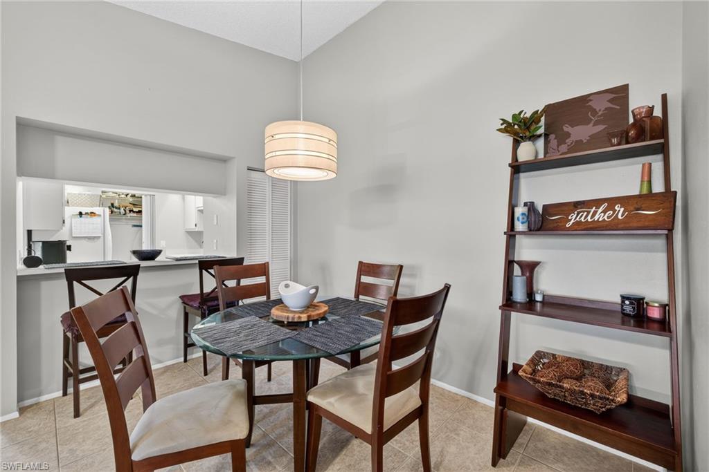 SUMMERLIN WOODS - Residential