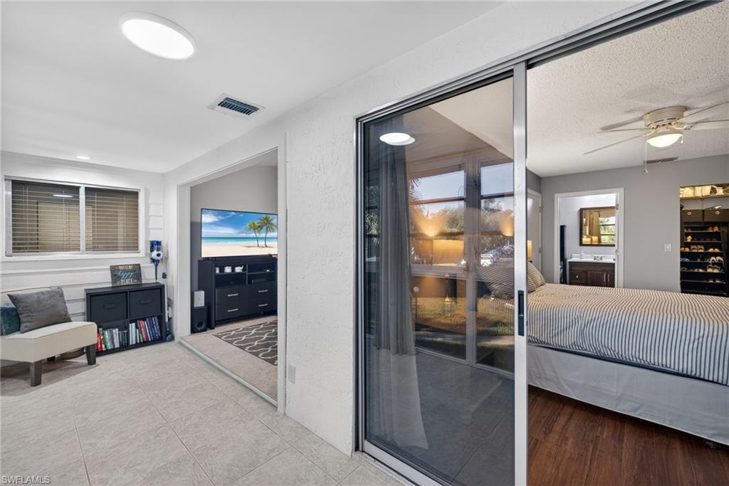 SUMMERLIN WOODS - Residential