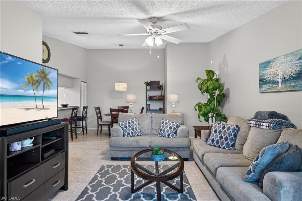 SUMMERLIN WOODS - Residential