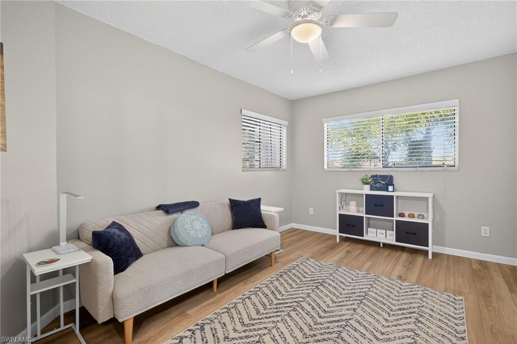 SUMMERLIN WOODS - Residential