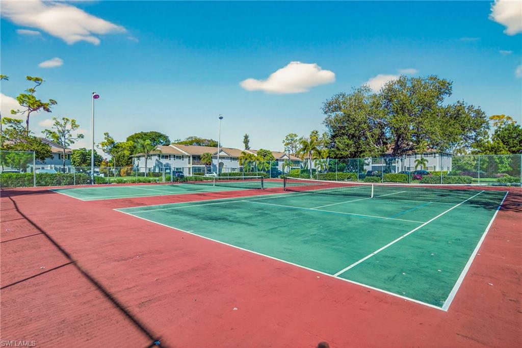 SUMMERLIN WOODS - Residential