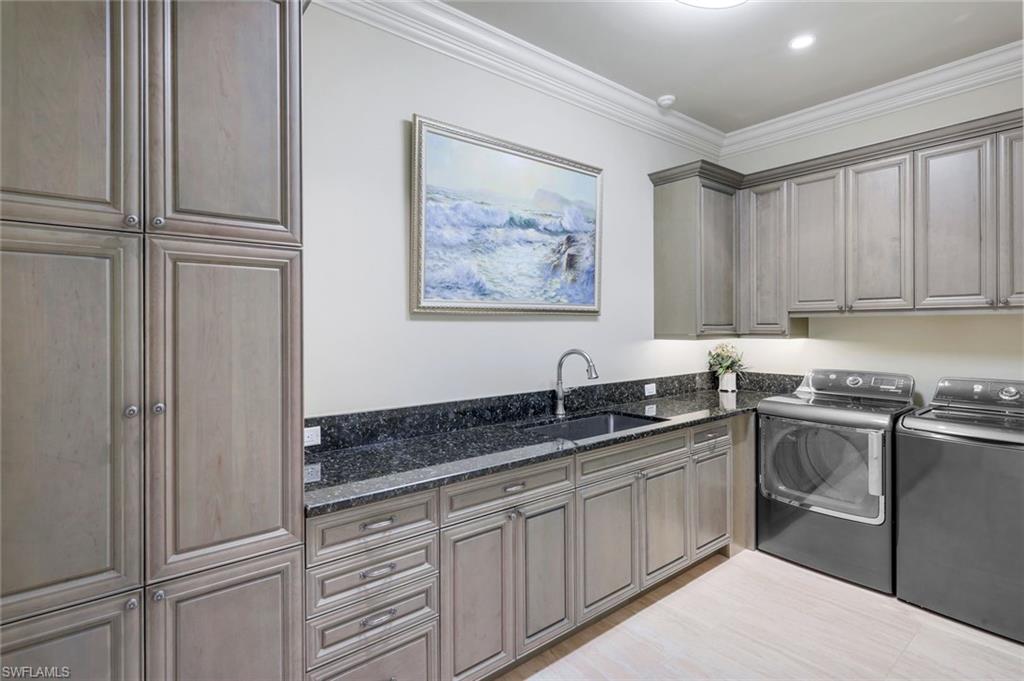 PRATO GRAND ESTATES - Residential