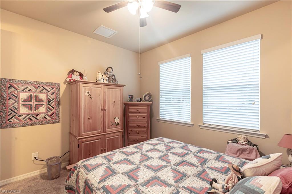 SUNSET POINTE - Residential