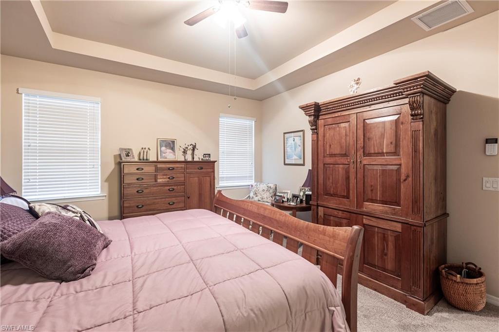 SUNSET POINTE - Residential