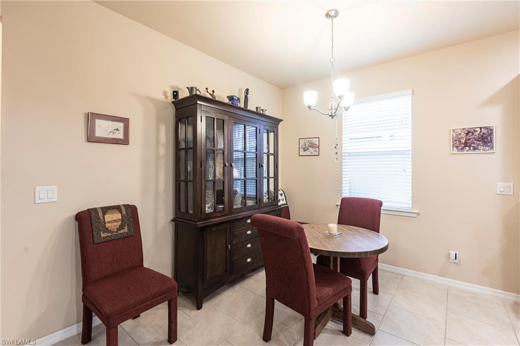 SUNSET POINTE - Residential