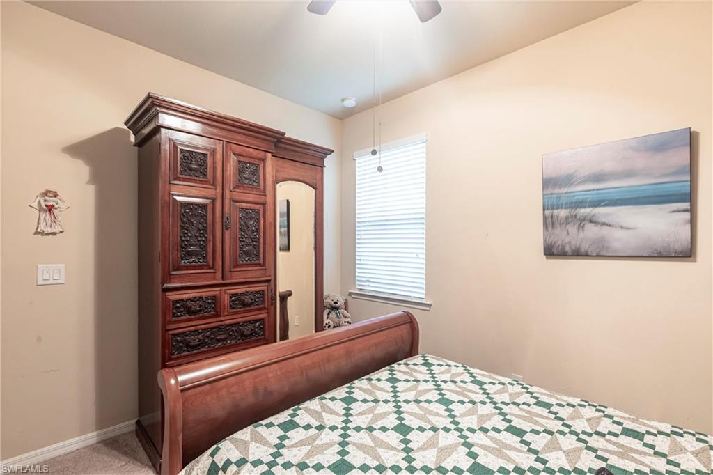 SUNSET POINTE - Residential