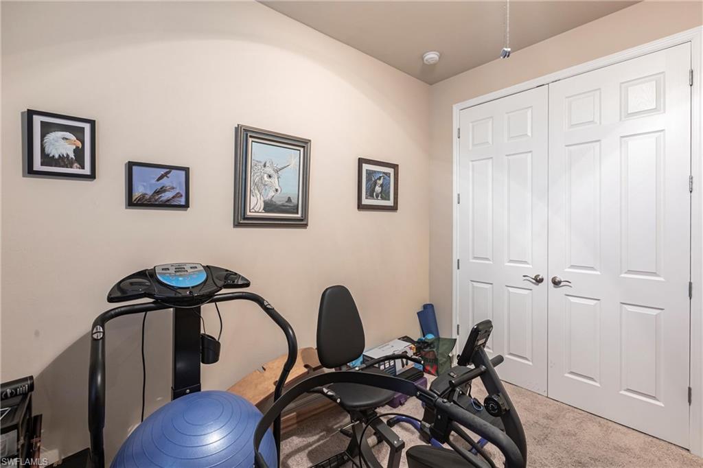 SUNSET POINTE - Residential