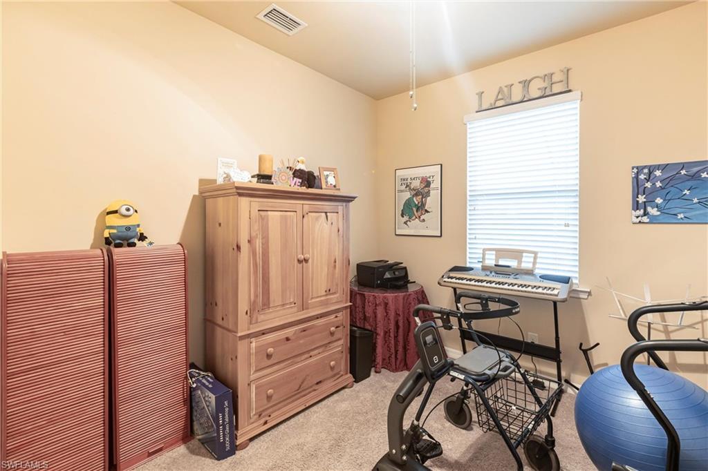 SUNSET POINTE - Residential