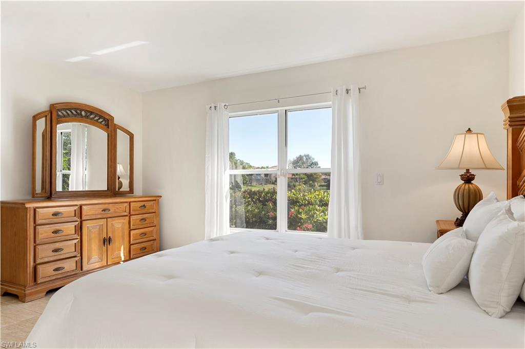 CORINTHIAN GARDENS AT WORLD - Residential