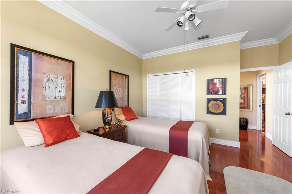 SILVER OAK AT THE VINES - Residential