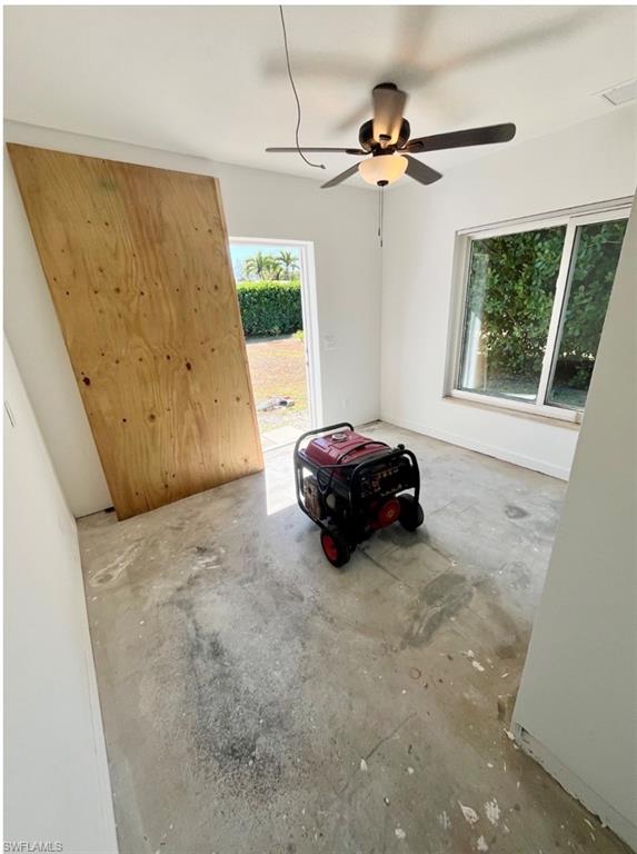 WILLOUGHBY ACRES - Residential