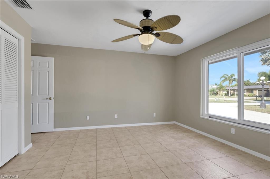 WILLOUGHBY ACRES - Residential