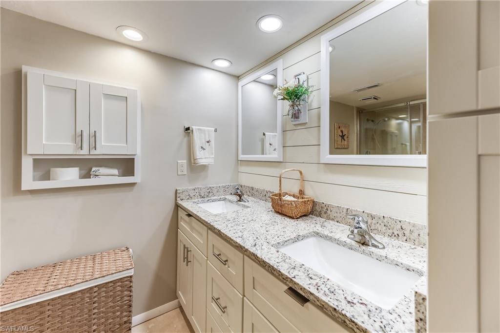 AUGUSTA VILLAGE - Residential