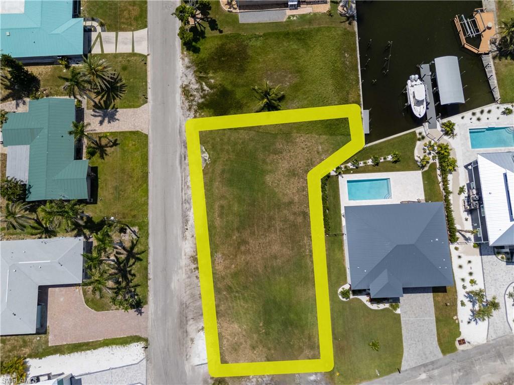 FAIRVIEW ISLES - Land