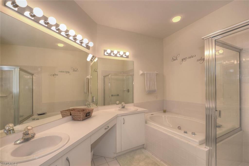 FIELDSTONE VILLAGE - Residential