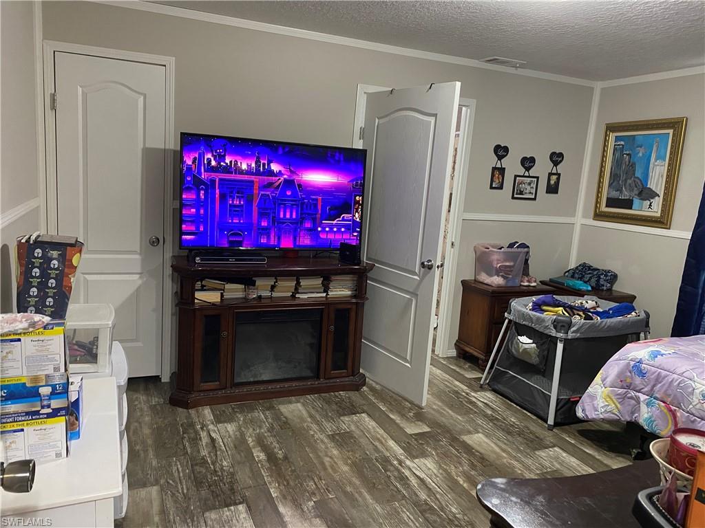 MONTURA RANCH ESTATES - Residential