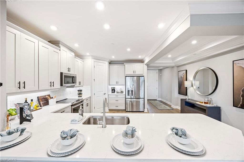 ESPLANADE BY THE ISLANDS - Residential Lease