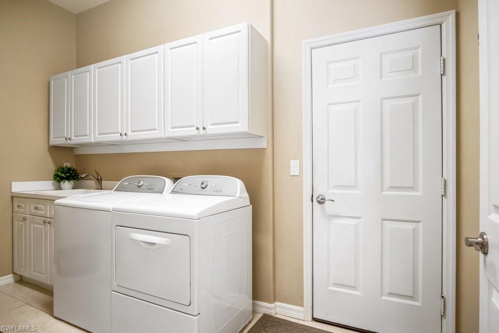 INDIGO LAKES - Residential