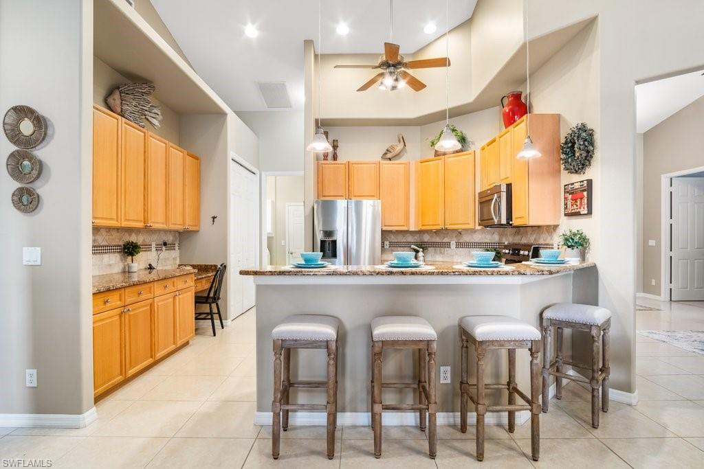 INDIGO LAKES - Residential