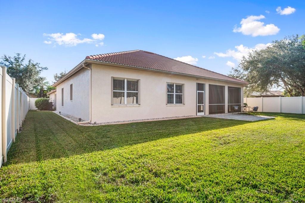 INDIGO LAKES - Residential