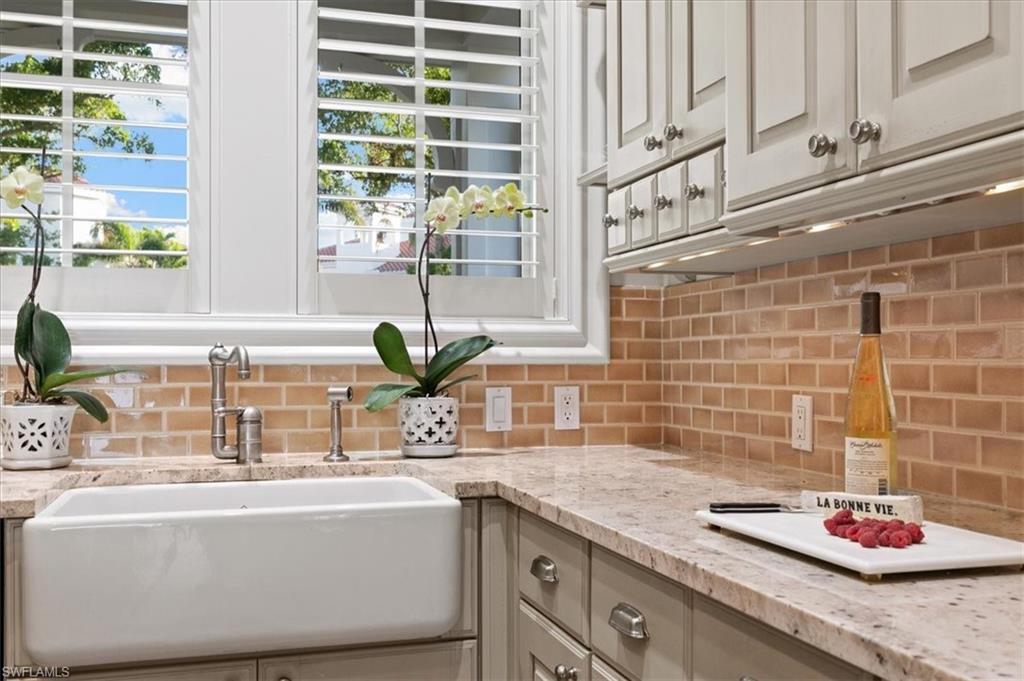 OLDE NAPLES - Residential