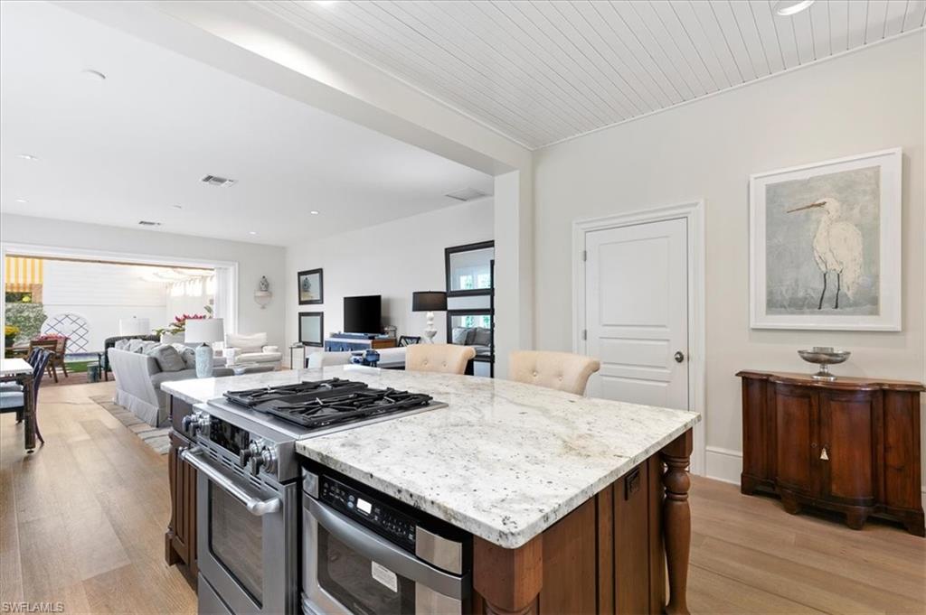 OLDE NAPLES - Residential