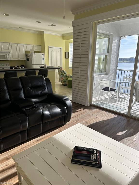 TERRACE - Residential Lease