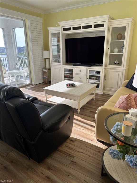 TERRACE - Residential Lease